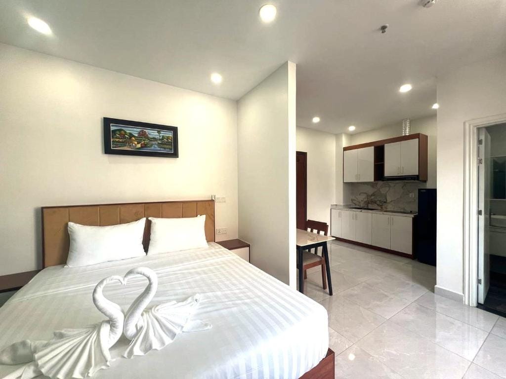 C-Hotel — 4
