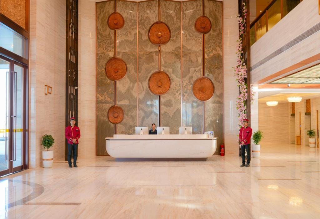 DongHu Resort Hotel — 3
