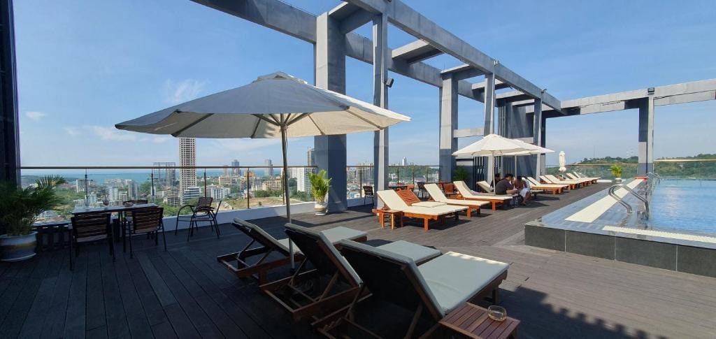 Legend Hotel and Resort — 2