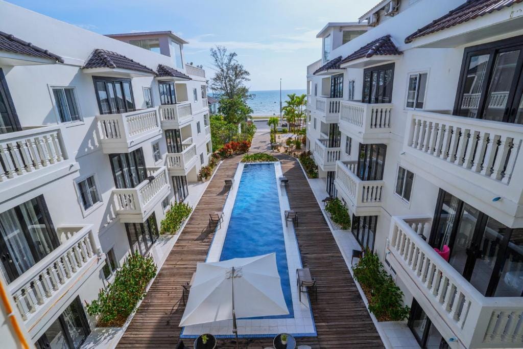 Mary Beach Hotel & Resort — 1