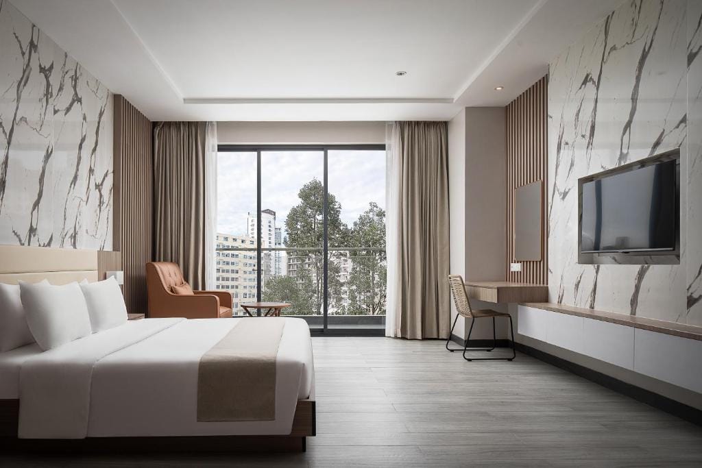 RIVA Hotel SHV — 2