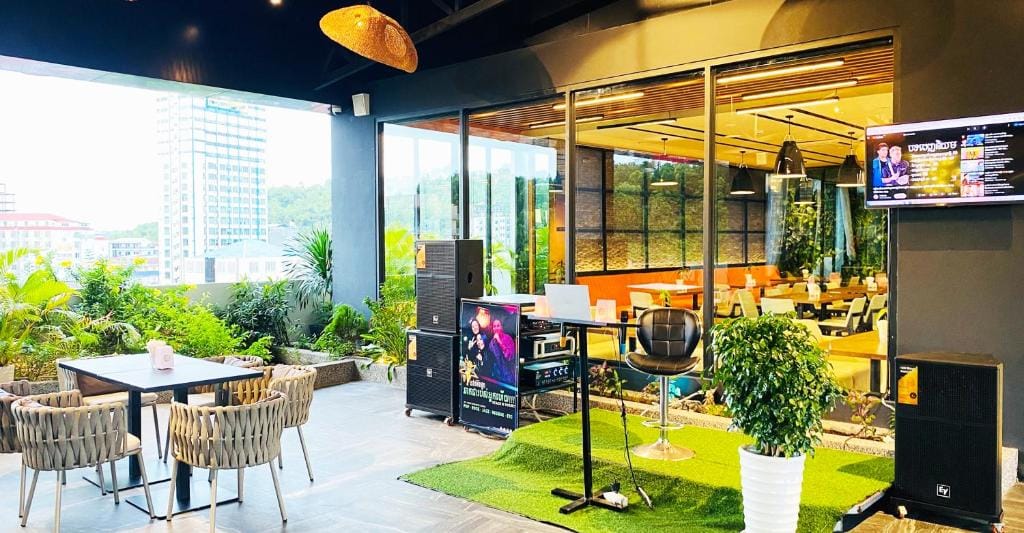 Siha Treasure Hotel — 4