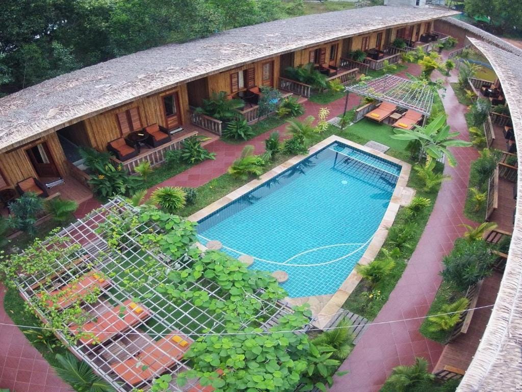 Sok Sabay Resort — 1