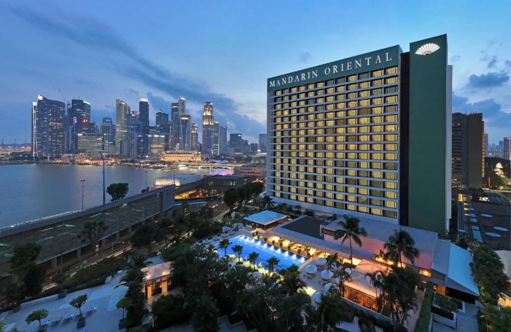 Mandarin Oriental, Singapore — 1