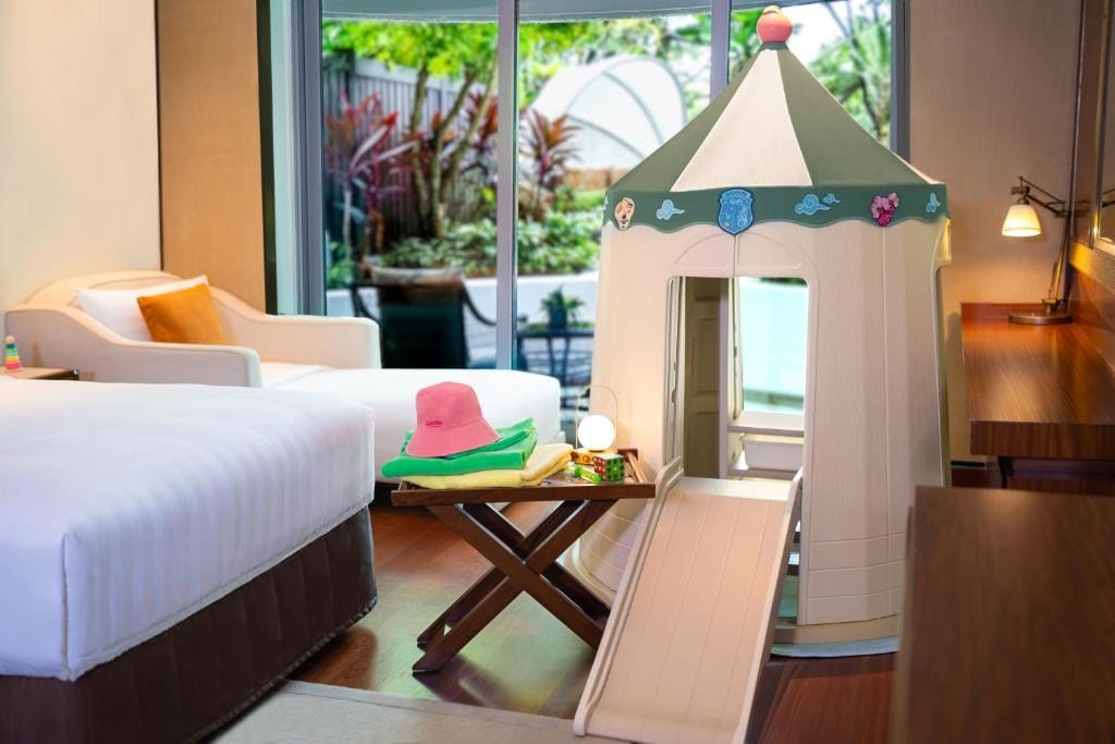Shangri-La Singapore — 2