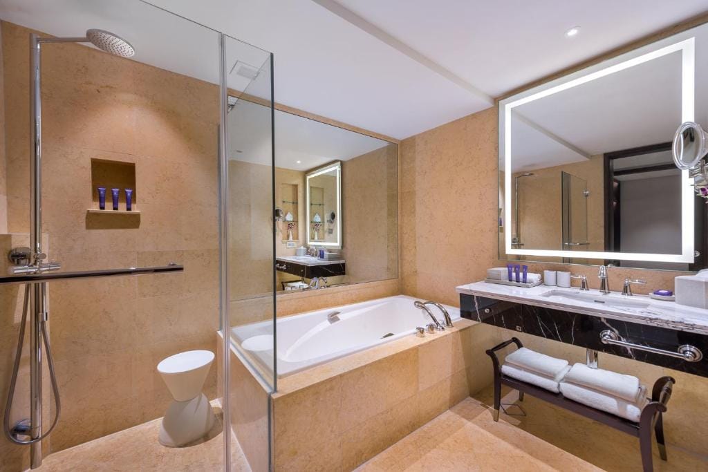 The Fullerton Hotel Singapore — 3