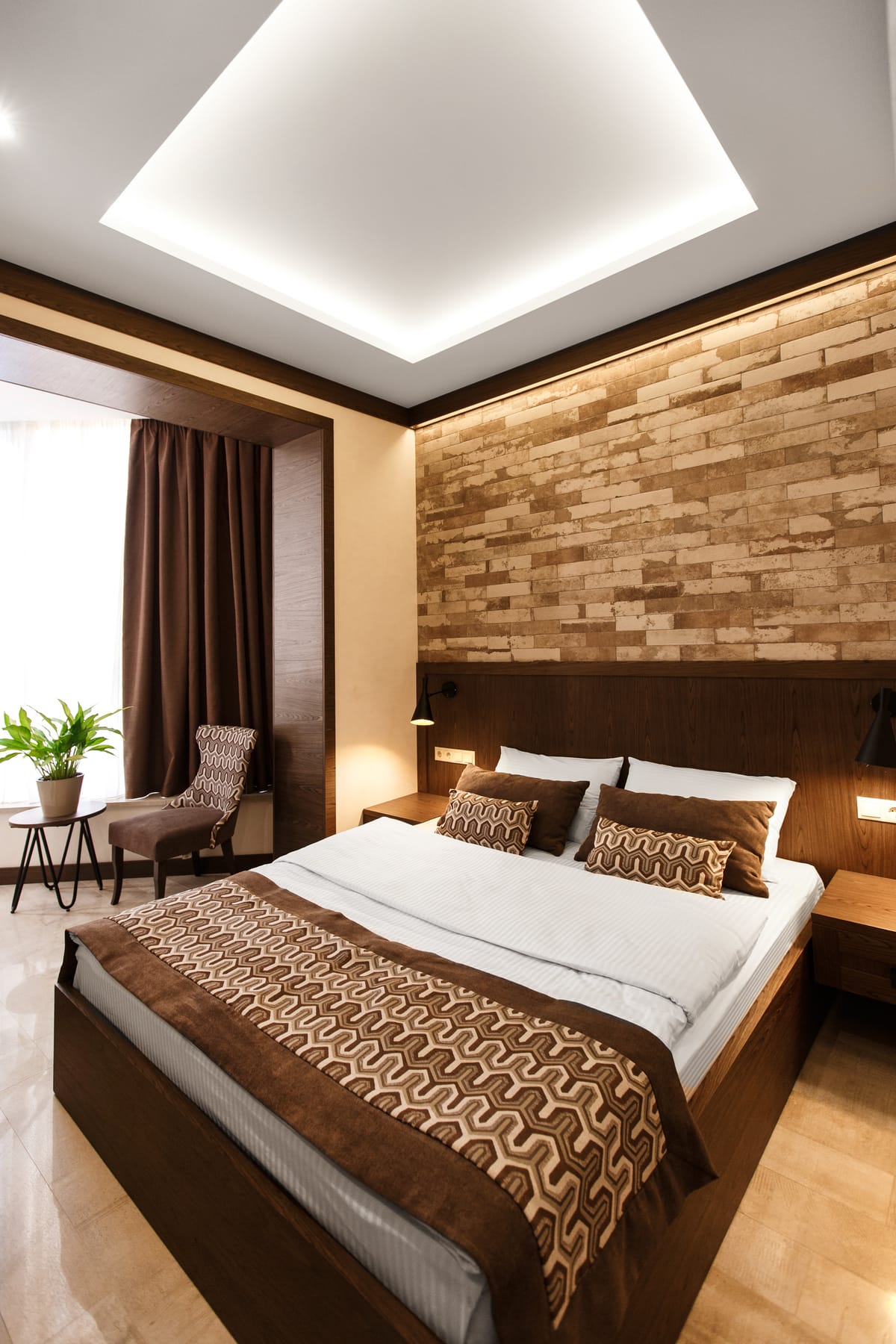 SIMPLE HOTEL — 2