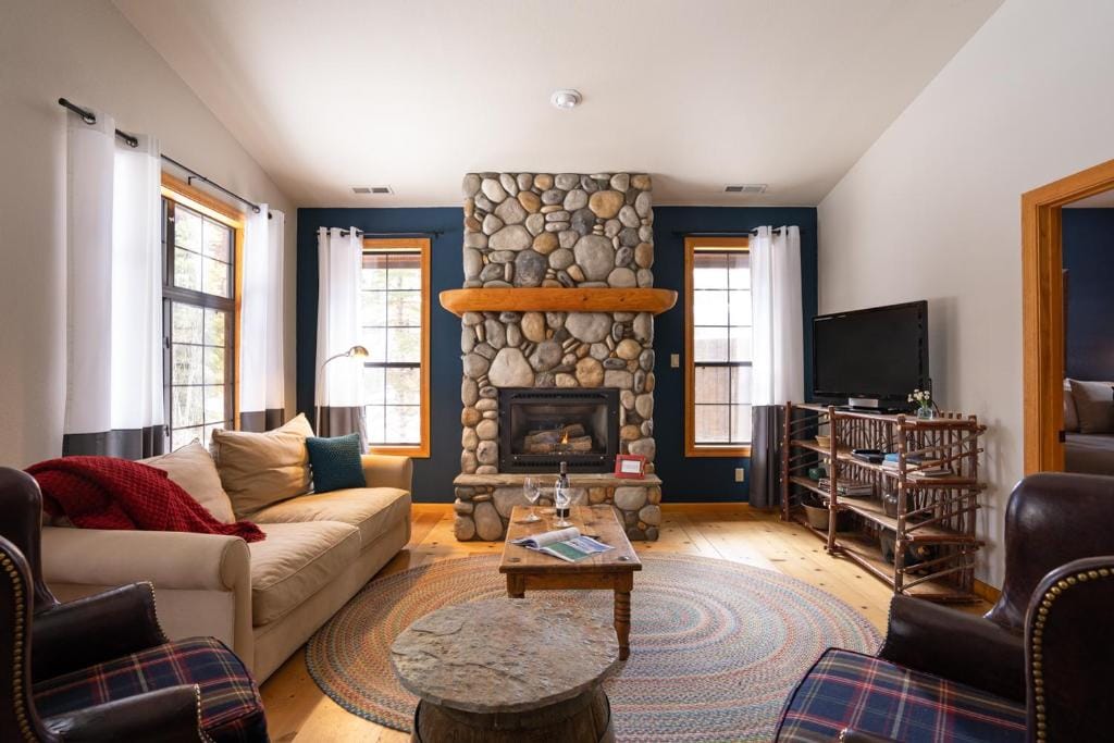 Black Bear Lodge — 4