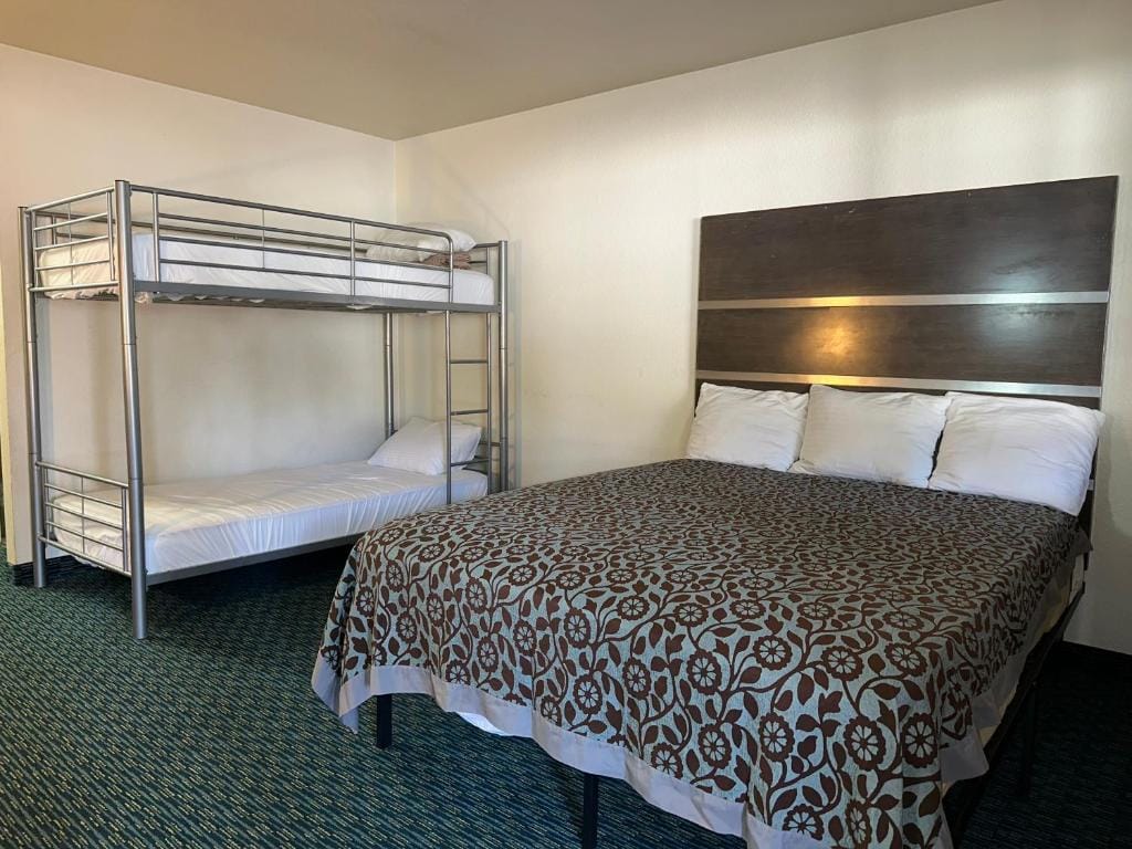Elevation Lodge — 2