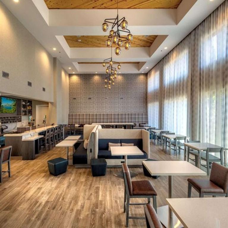 Hampton Inn & Suites South Lake Tahoe — 5