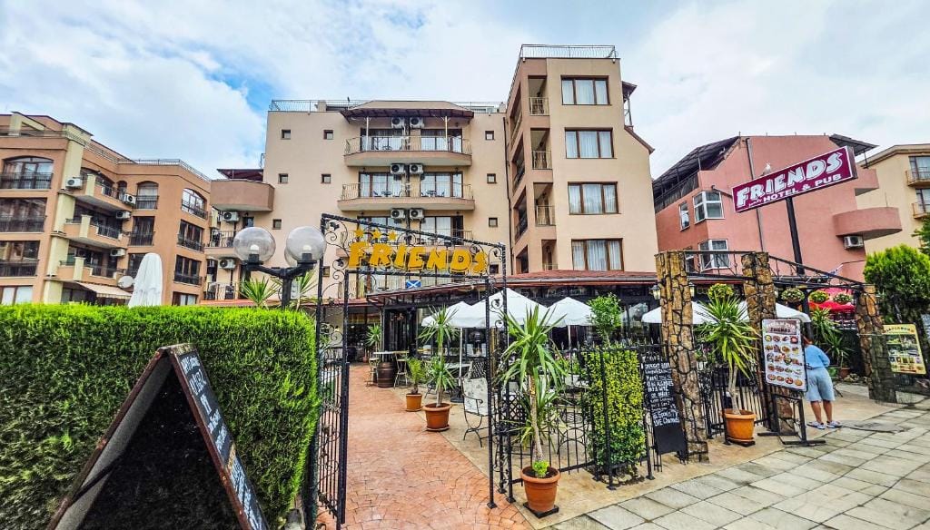 Friends Family Hotel — 3