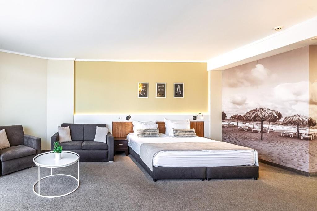 Hotel NOBEL Ultra All Inclusive - FREE Beach Access — 2