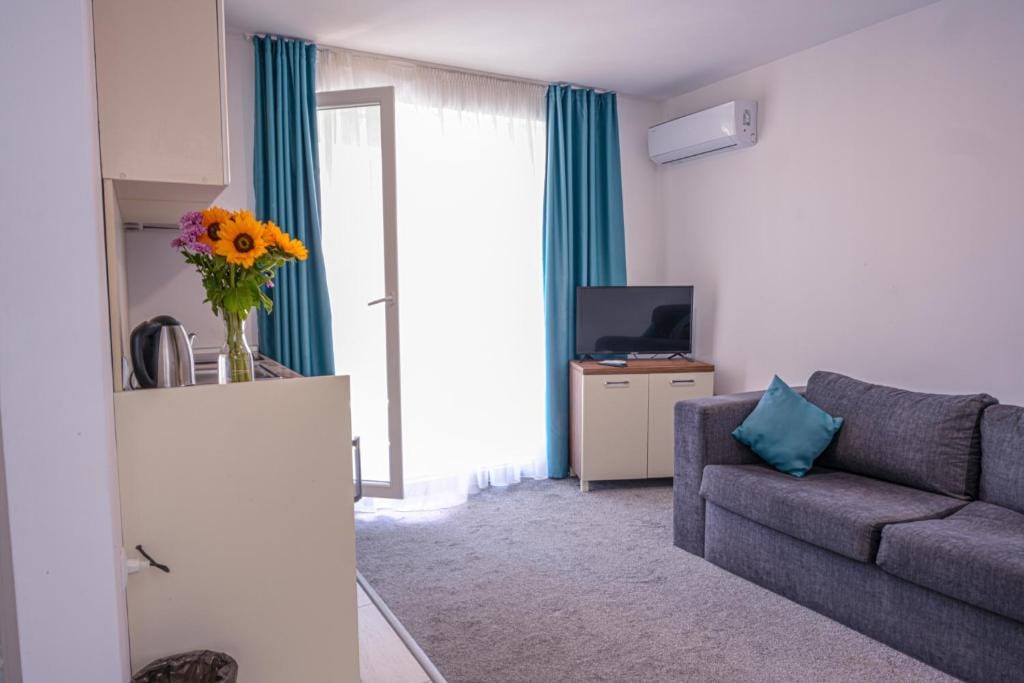 Hotel Zonya — 2
