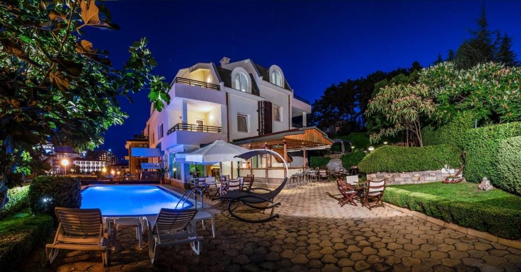 Milennia Family Hotel — 3