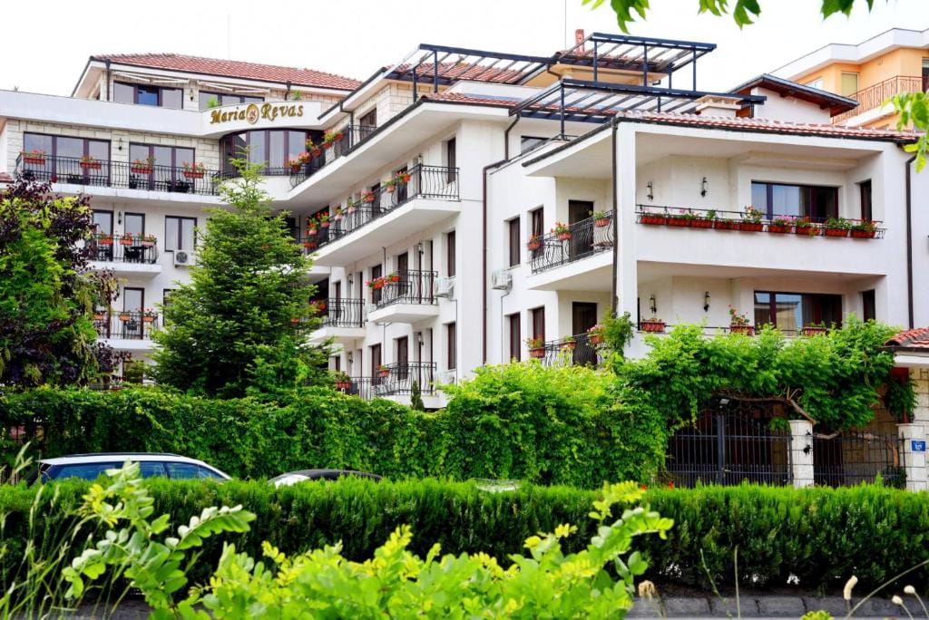Villa Maria Revas — 1