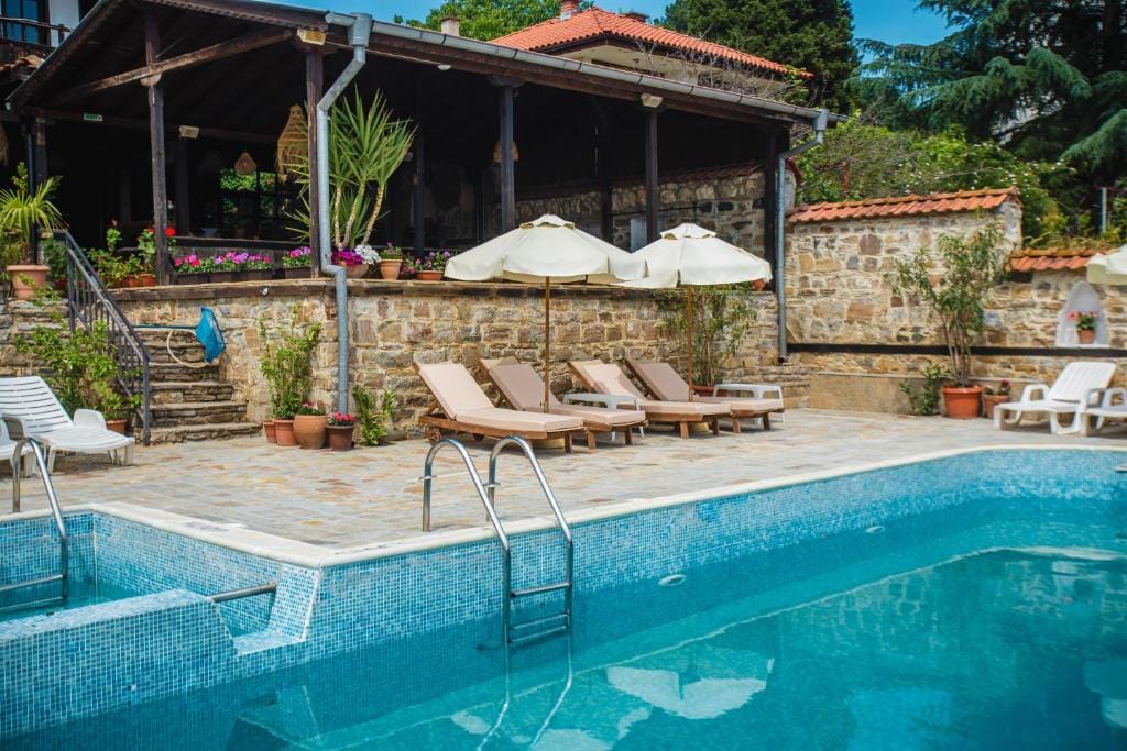 VILLA SOL — 3