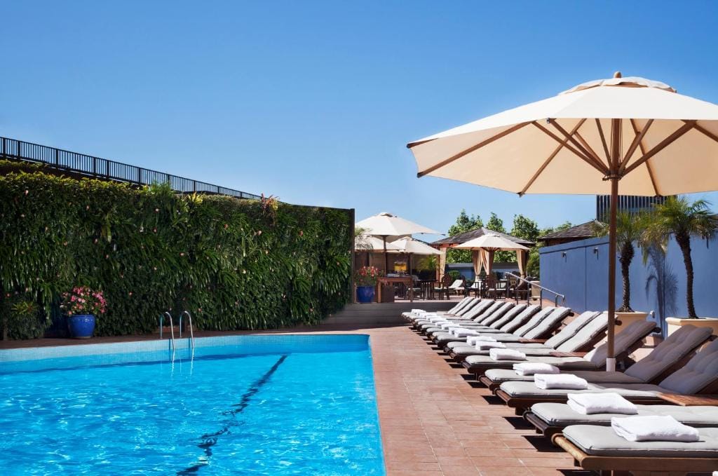 Four Seasons Hotel Sydney — 4