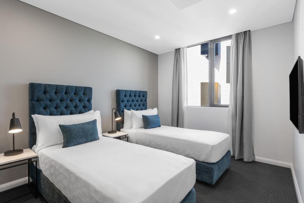 Meriton Suites Sydney Airport — 2