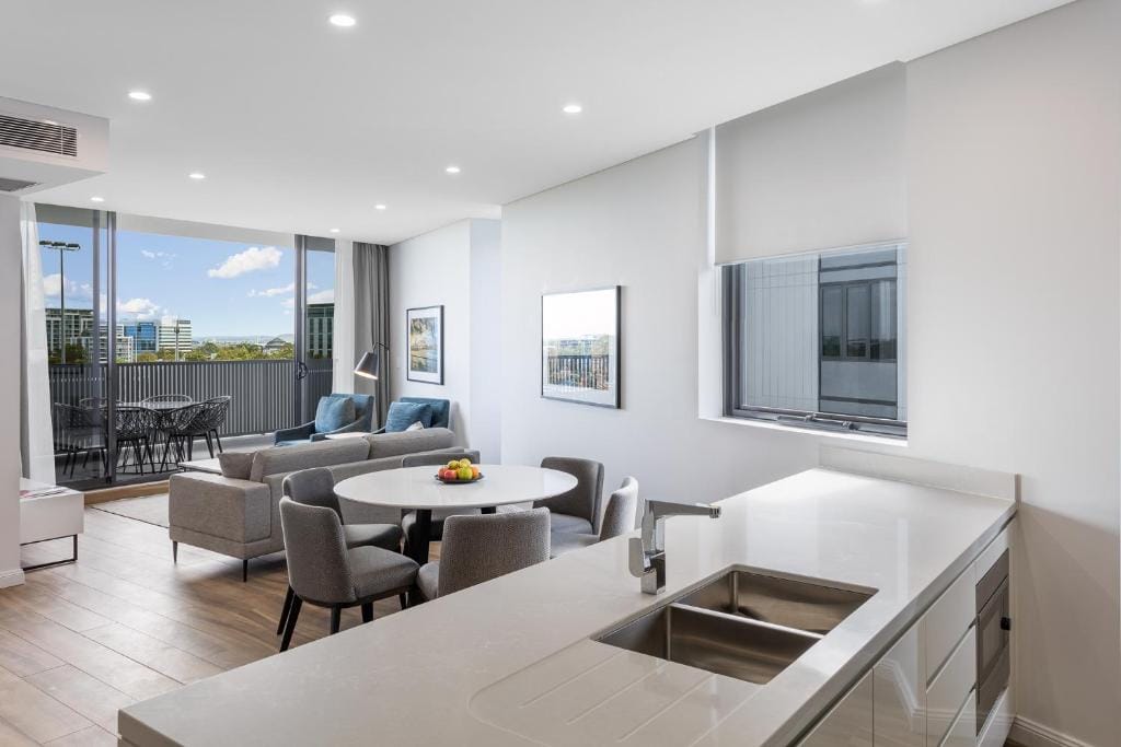 Meriton Suites Sydney Airport — 4