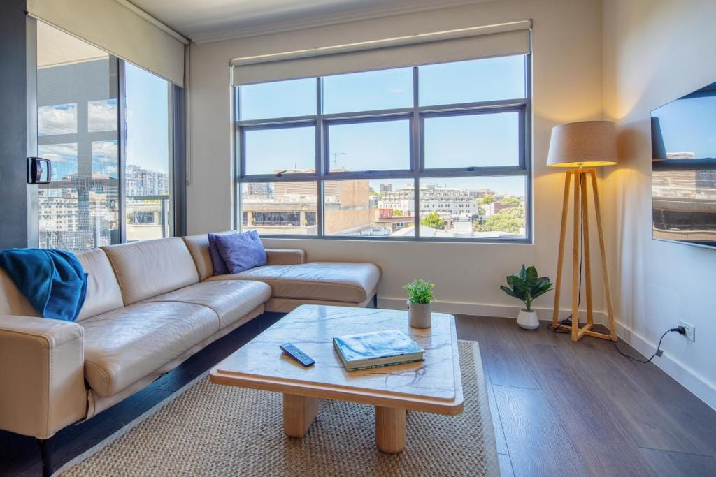 Zara Tower – Luxury Suites and Apartments — 3