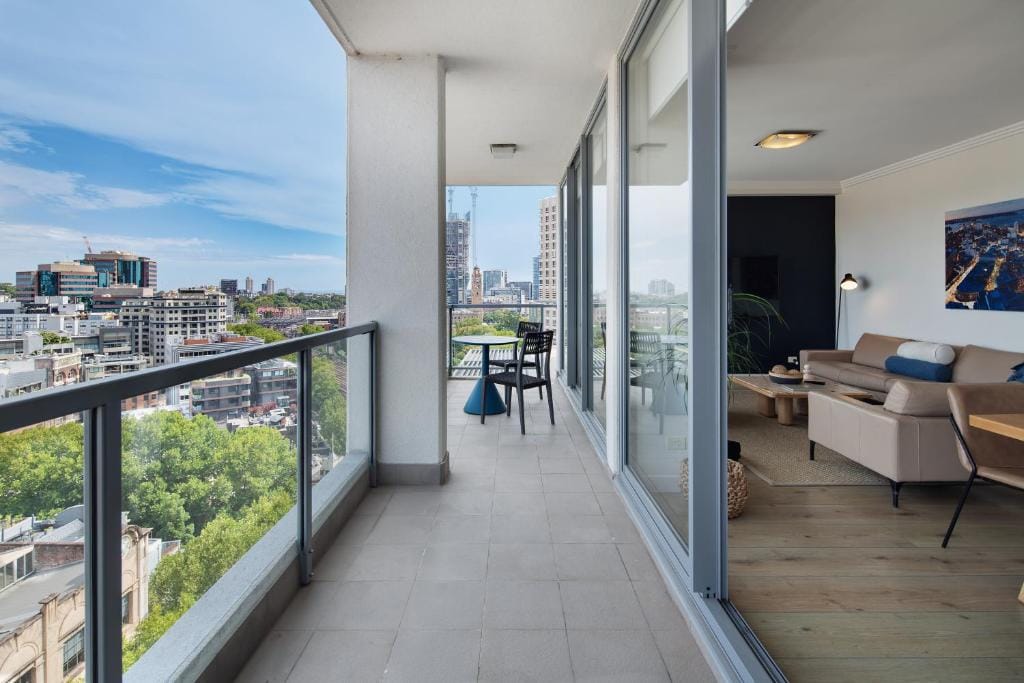 Zara Tower – Luxury Suites and Apartments — 4