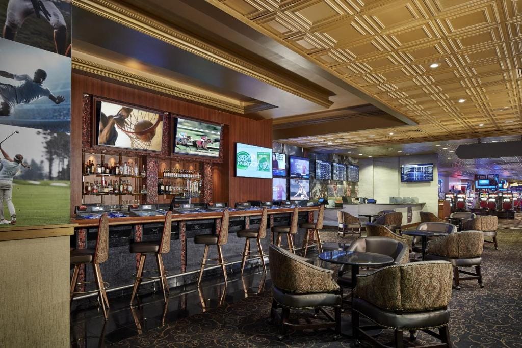 Horseshoe Tunica Hotel & Casino - A Caesars Rewards Destination — 5