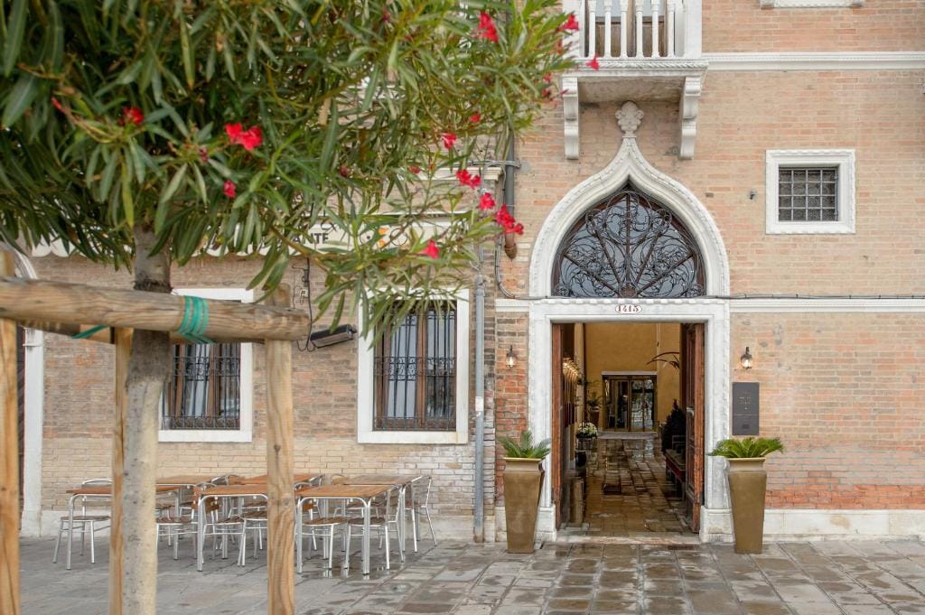 Palazzo Veneziano - Venice Collection — 1