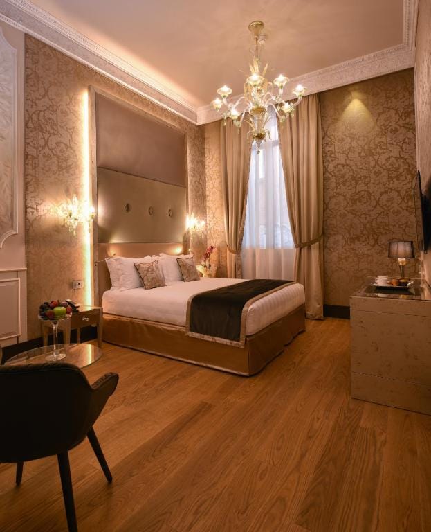 Santa Croce Boutique Hotel — 1